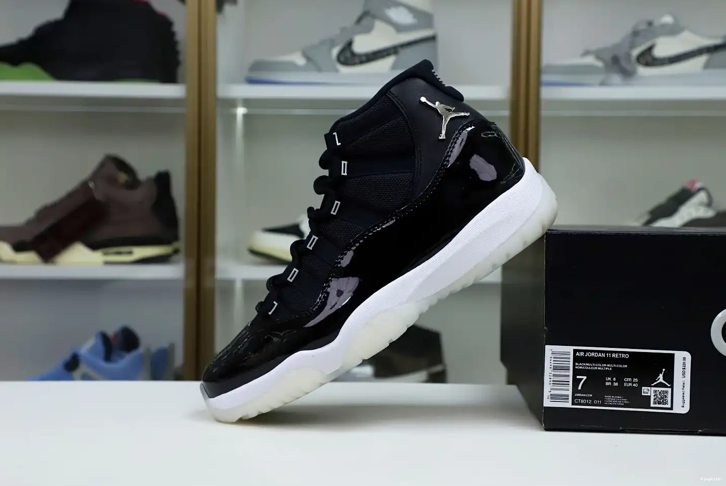 'JUBILEE JORDAN AIR  11 25TH  RETRO 0419
